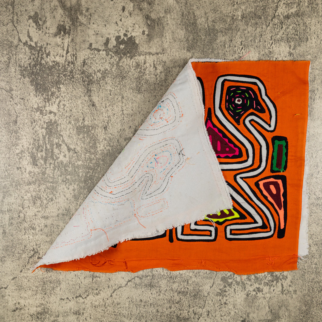 Orange And White Dancing Bird Optical Illusion Mola