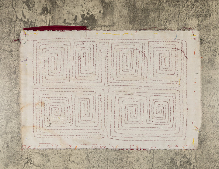 Burgundy And White Classic Design Mola