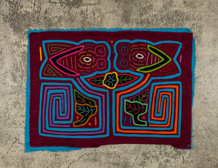 Burgundy And Blue Kissing Cousin Mola