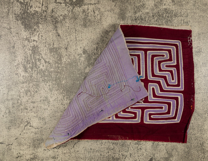 Machine-Stitched Classic Design Mola