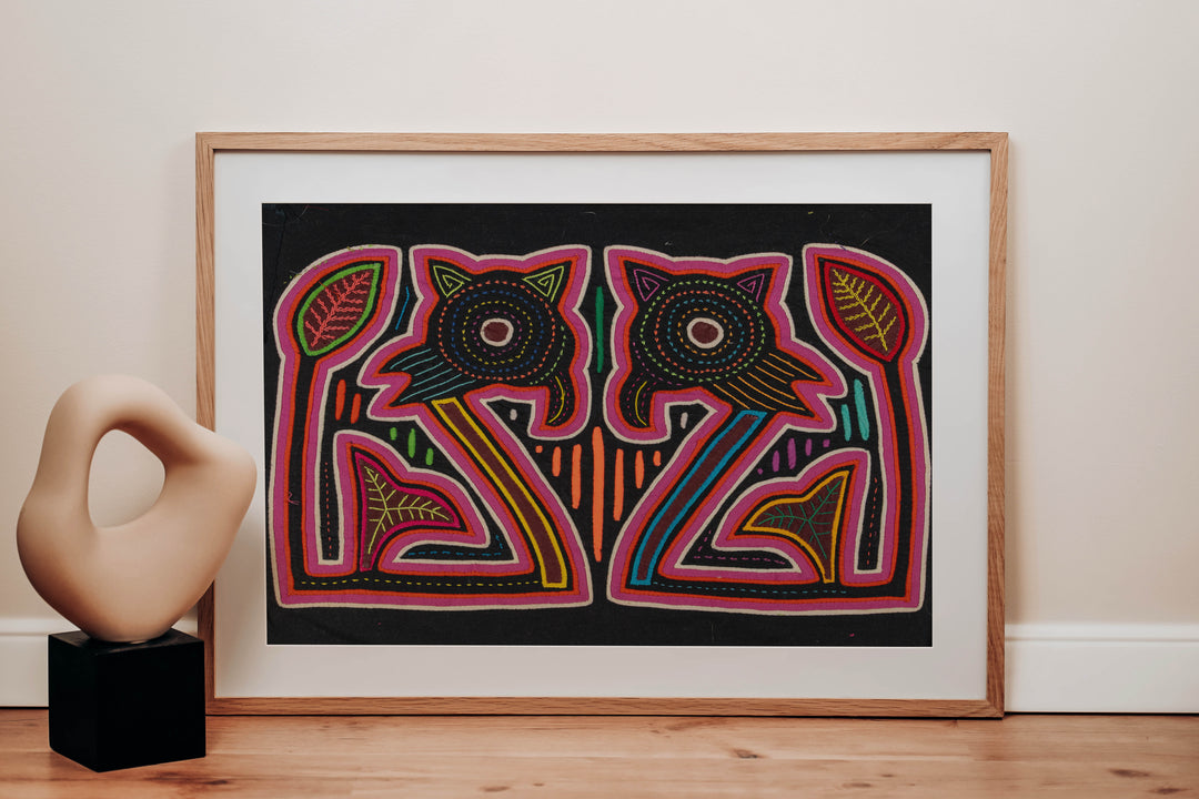 Black And Pink Jungle Critters Mola
