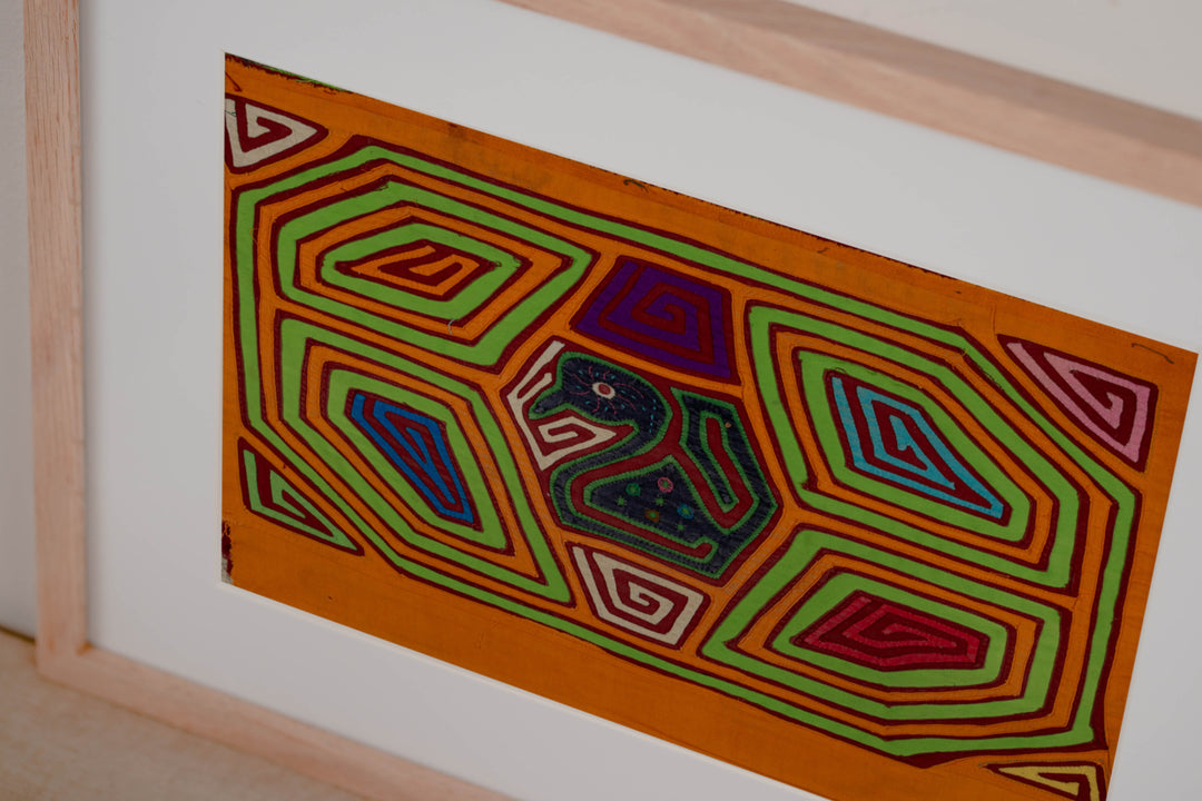 Machine-Stitched Classic Design Mola