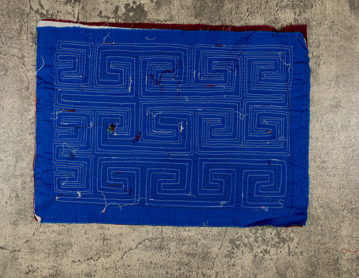 Machine-Stitched Classic Design Mola