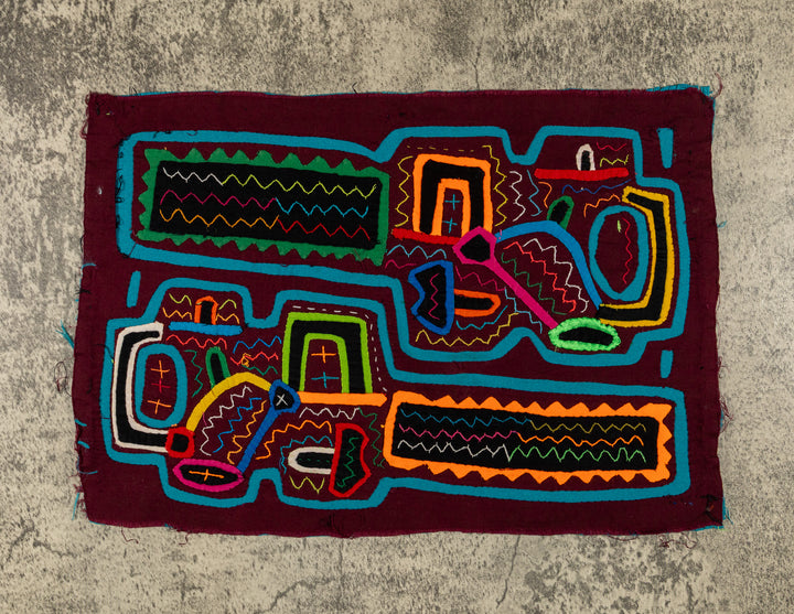 Multicolor Chainsaw Mola