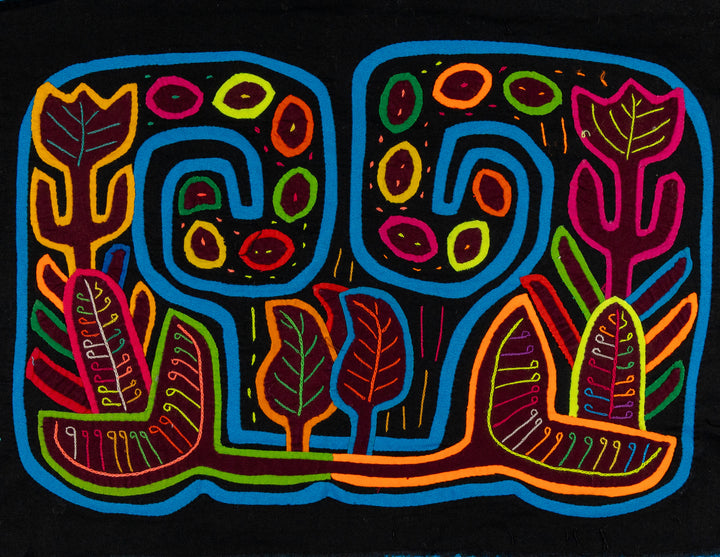 Black And Blue Jungle Foliage Mola