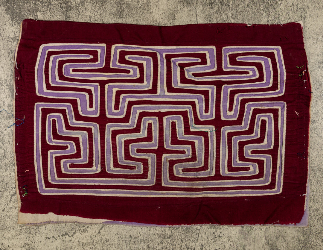 Machine-Stitched Classic Design Mola