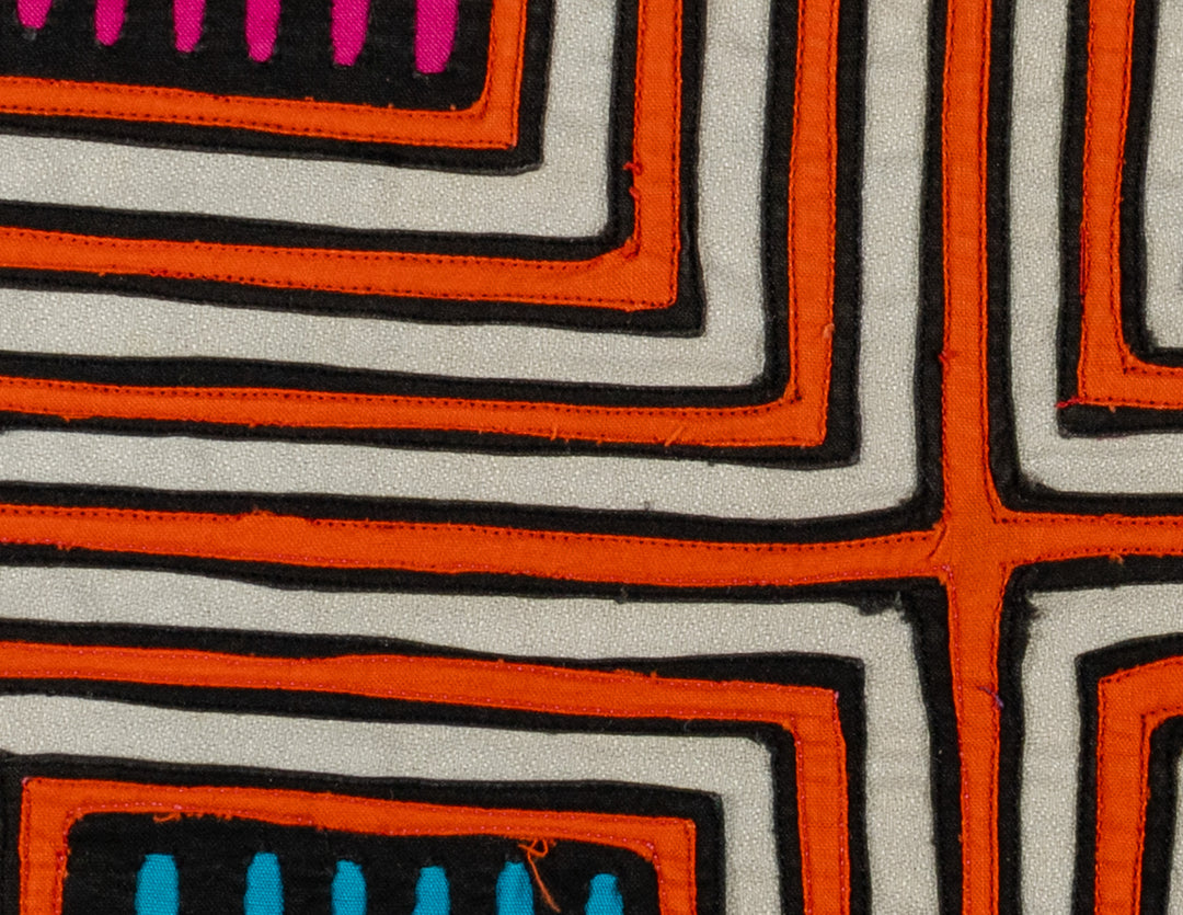 Machine-Stitched Classic Design Mola