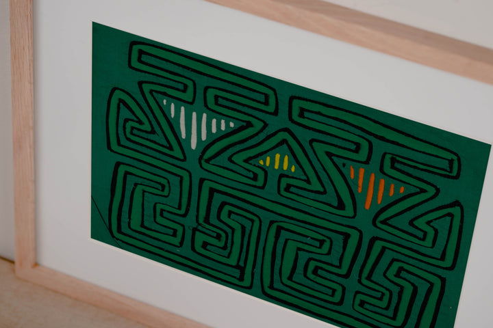 Green Green Classic Design Mola