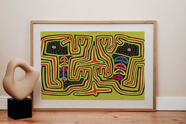 Red And Chartreuse Jungle Critters Climbing To The Sky Mola