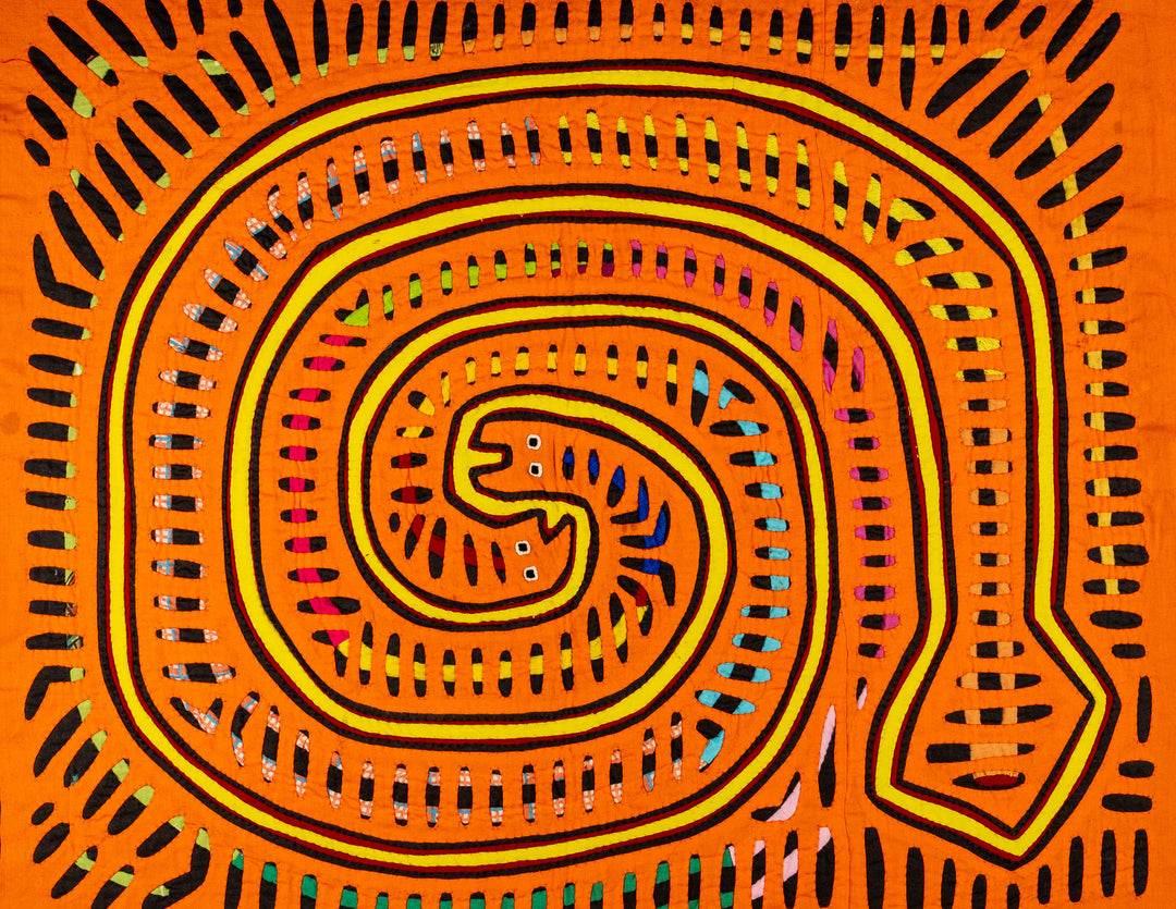 Snake Dance Museum Quality Mola
