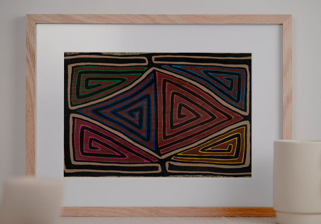 Black And Brown Classic Design Mola