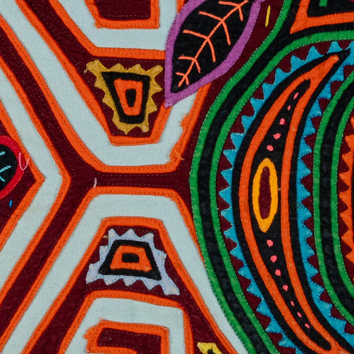 Machine-Stitched Classic Design Mola