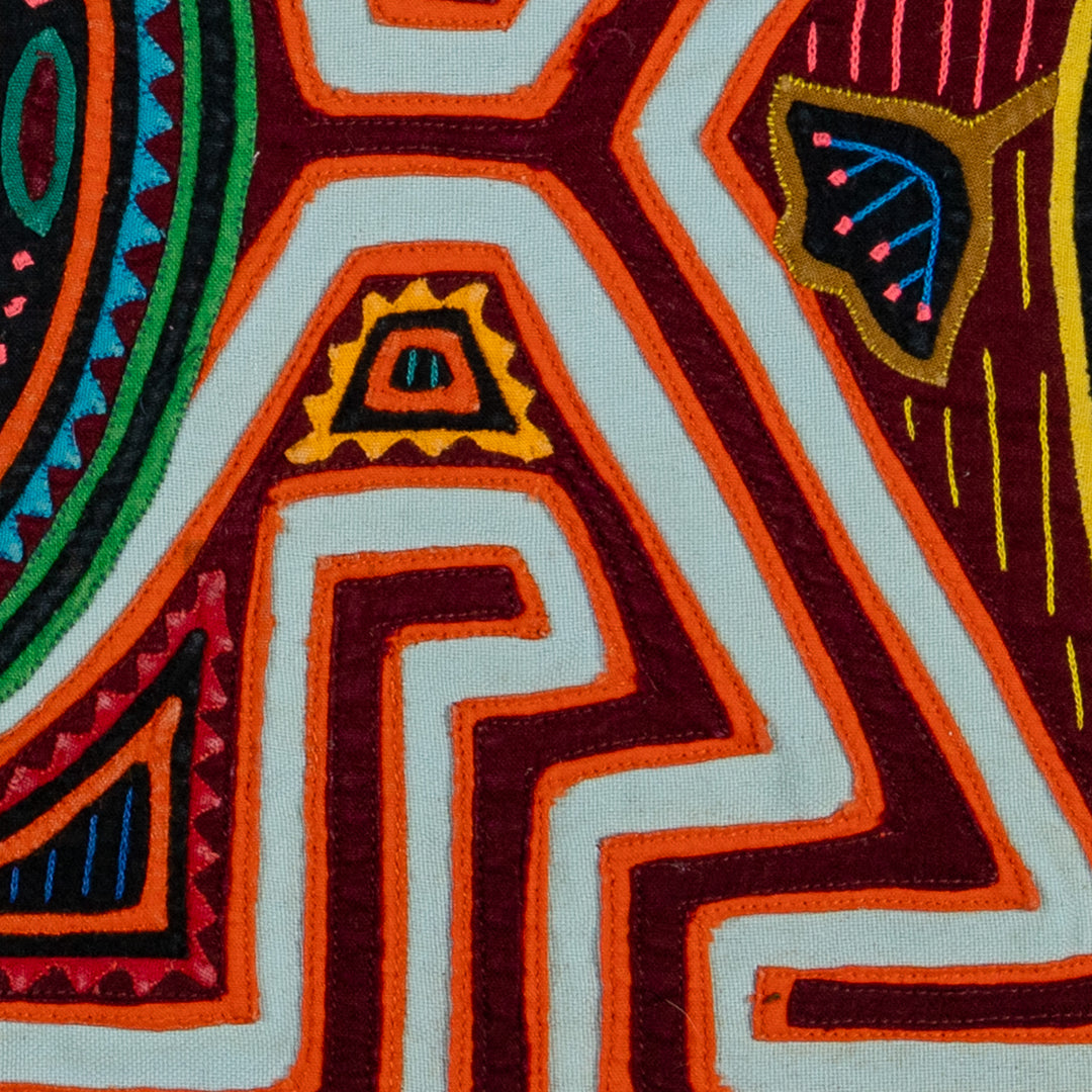 Machine-Stitched Classic Design Mola