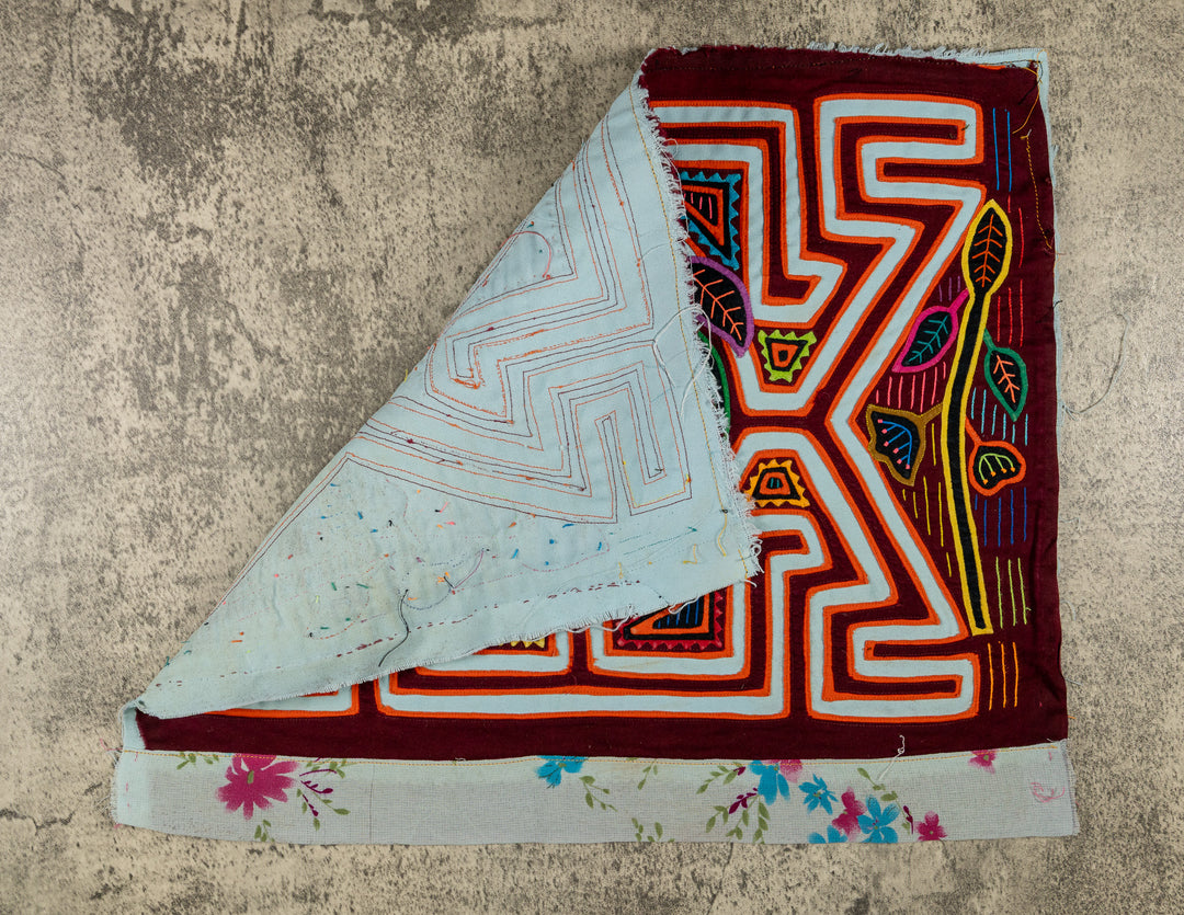 Machine-Stitched Classic Design Mola