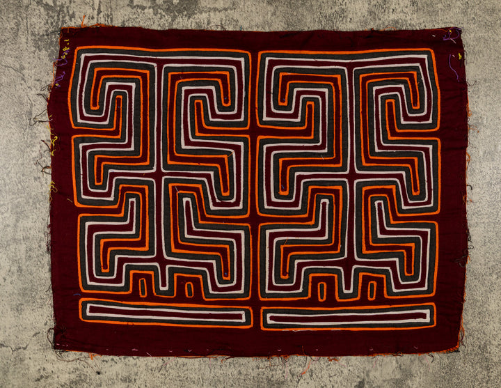 Machine-Stitched Classic Design Mola