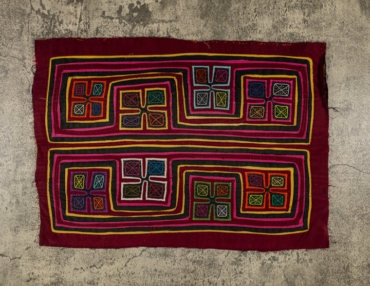 Machine-Stitched Classic Design Mola