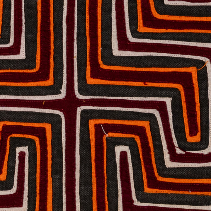 Machine-Stitched Classic Design Mola