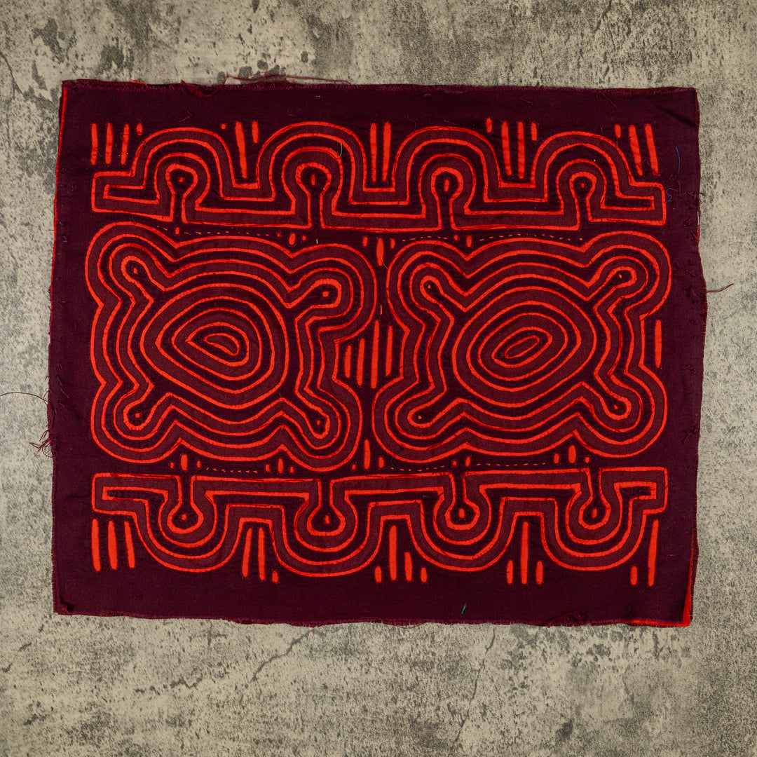 Black And Red Classic Design Mola