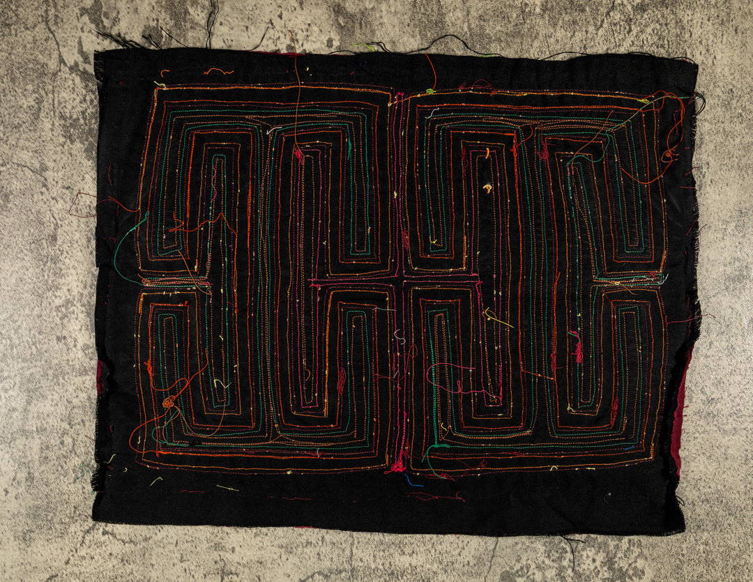 Machine-Stitched Classic Design Mola