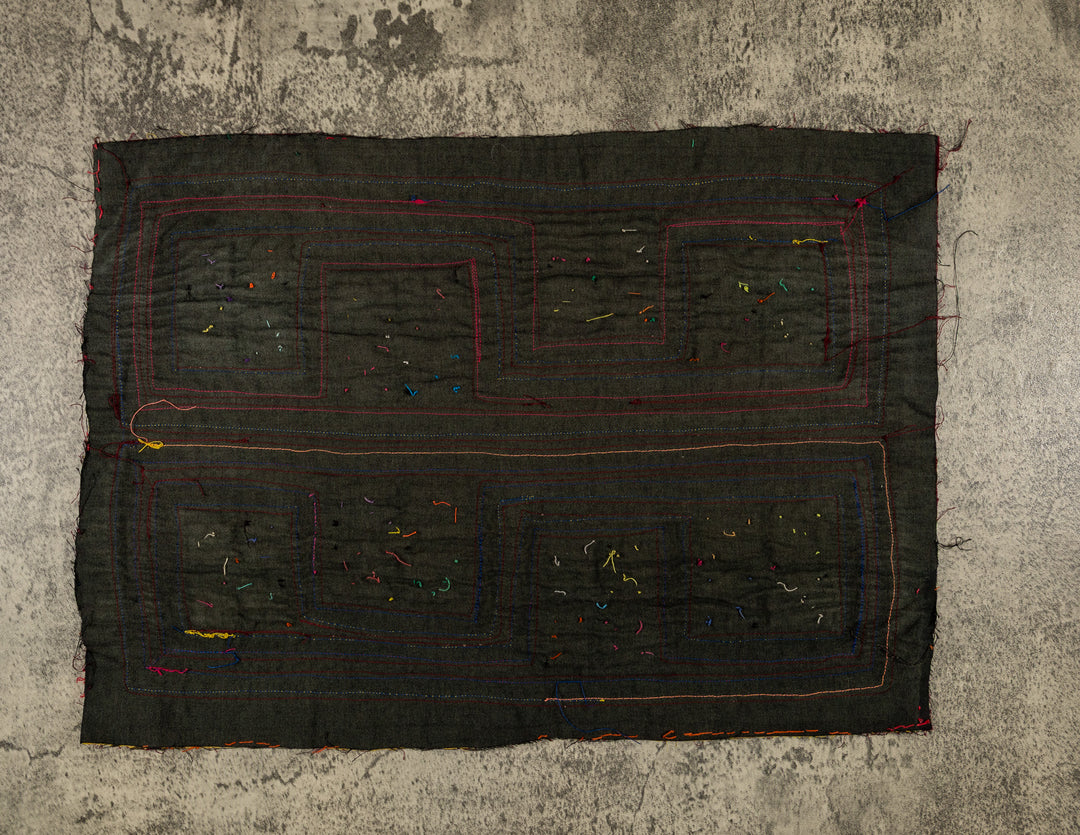 Machine-Stitched Classic Design Mola