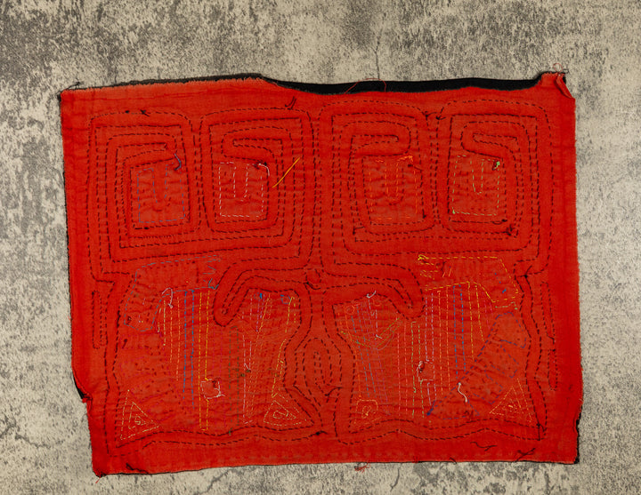 Black And Red Race Horse Mola