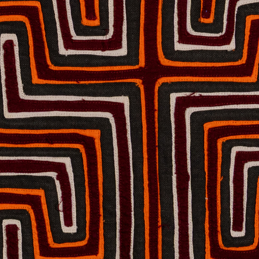 Machine-Stitched Classic Design Mola