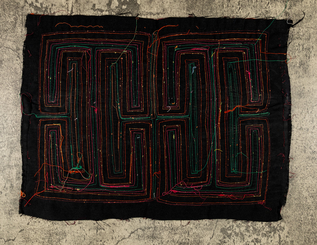 Machine-Stitched Classic Design Mola