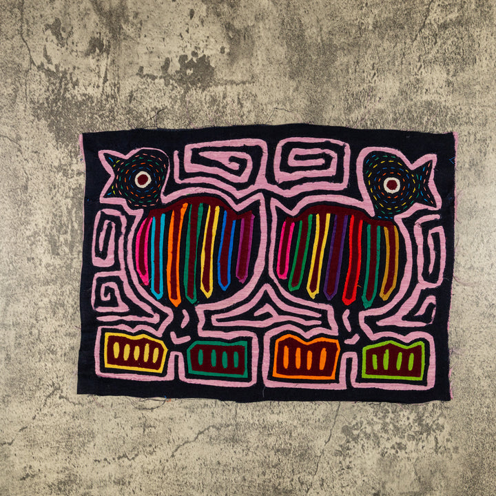 Black And Pink Wake The Town Mola