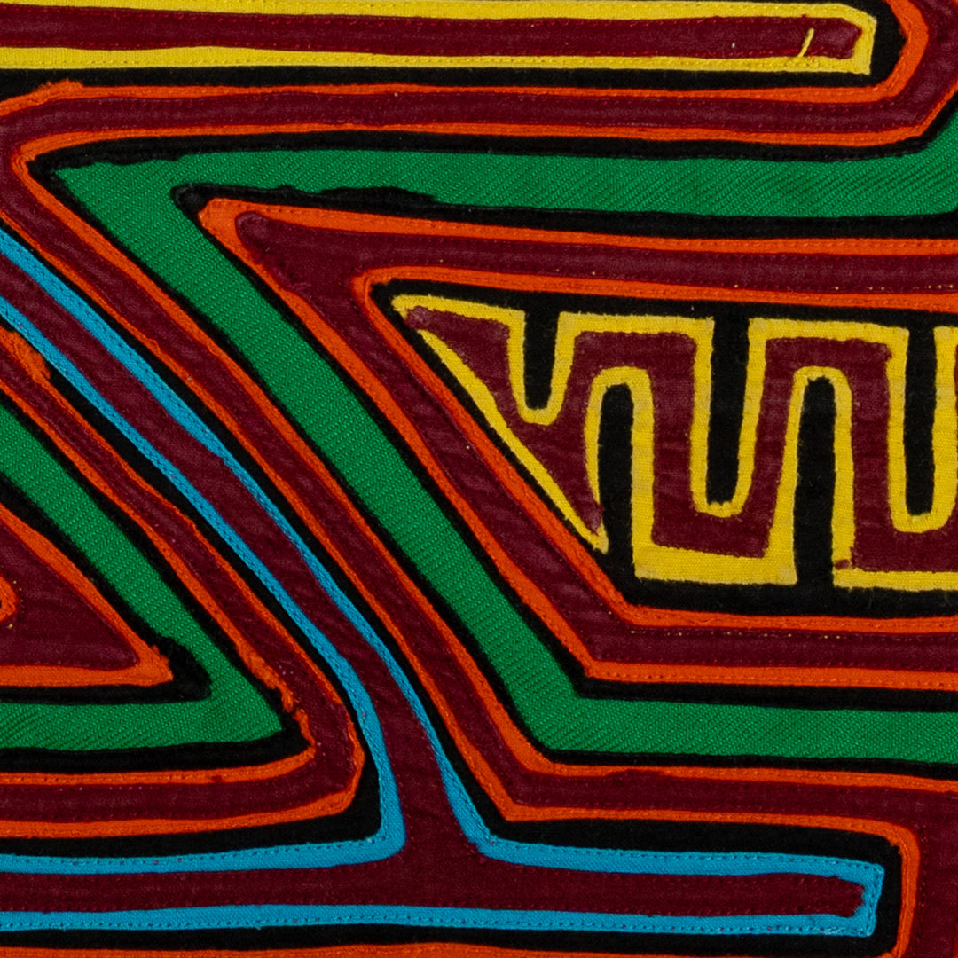 Machine-Stitched Classic Design Mola