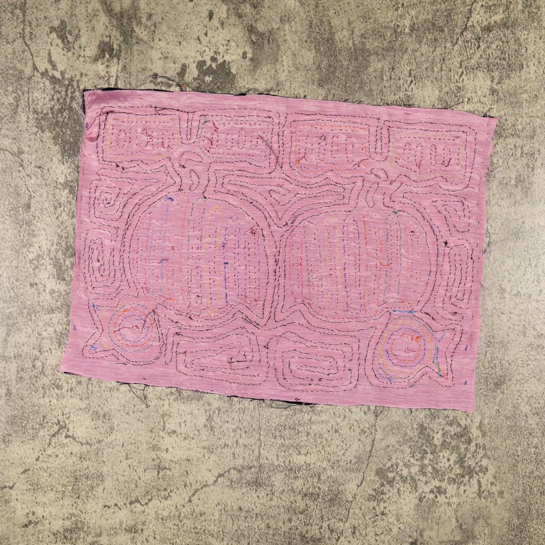 Black And Pink Wake The Town Mola