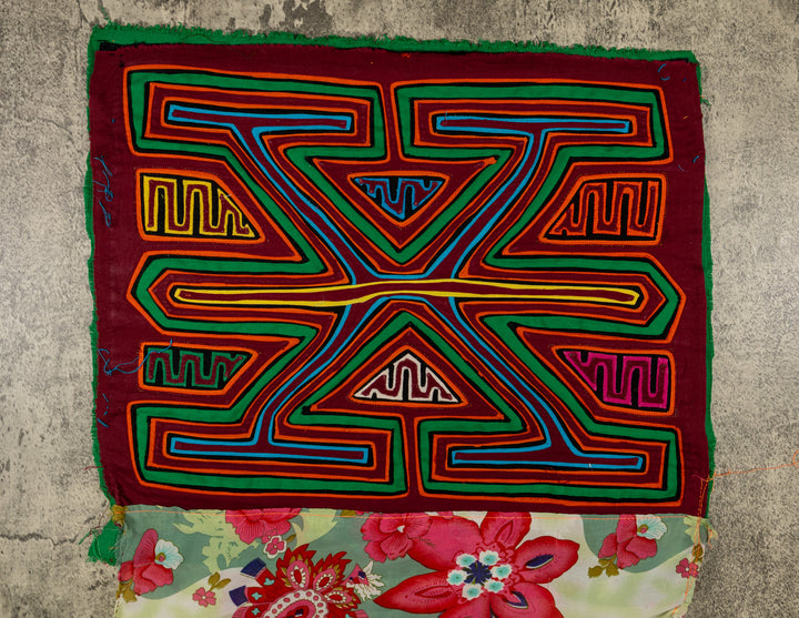 Machine-Stitched Classic Design Mola