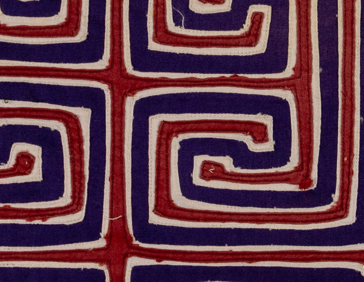 Machine-Stitched Classic Design Mola