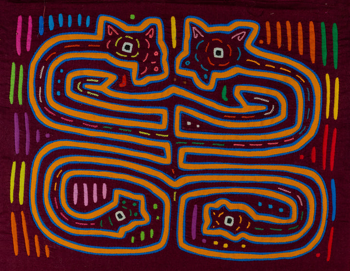Peek-A-Boo Creepy Crawly Critters Mola