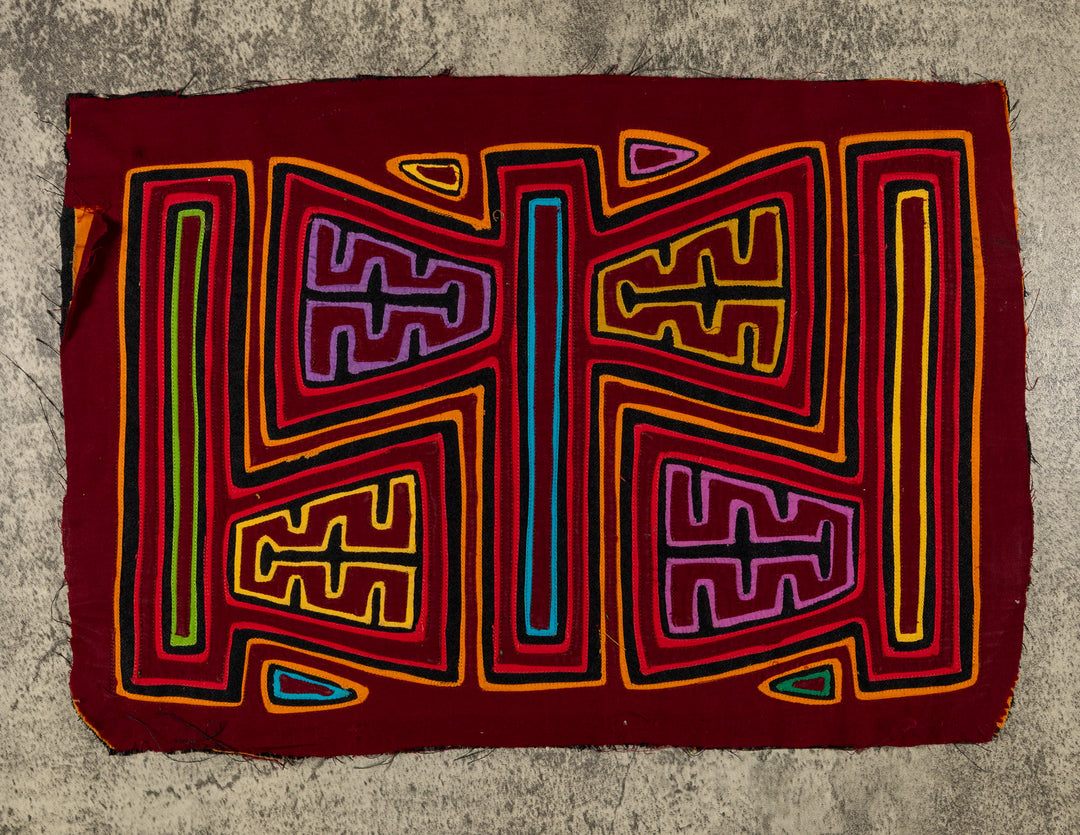 Machine-Stitched Classic Design Mola