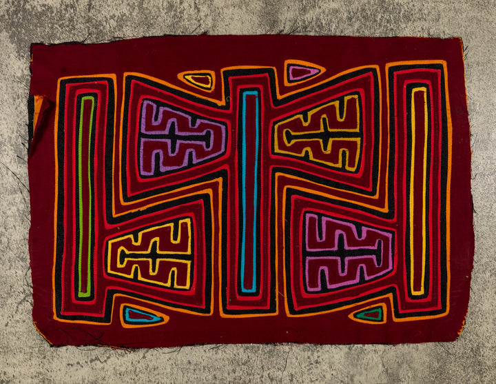 Machine-Stitched Classic Design Mola