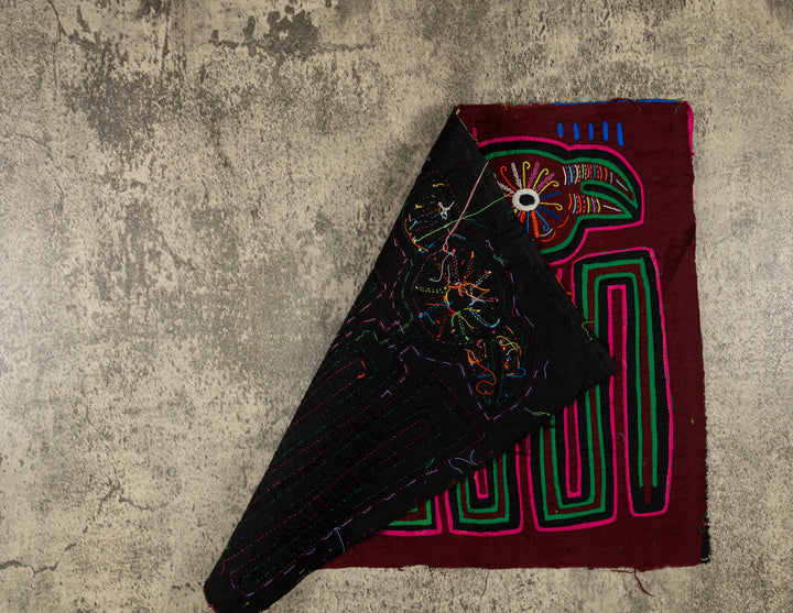 Pink And Green Bird Optical Illusion Mola