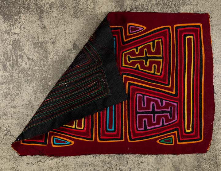 Machine-Stitched Classic Design Mola