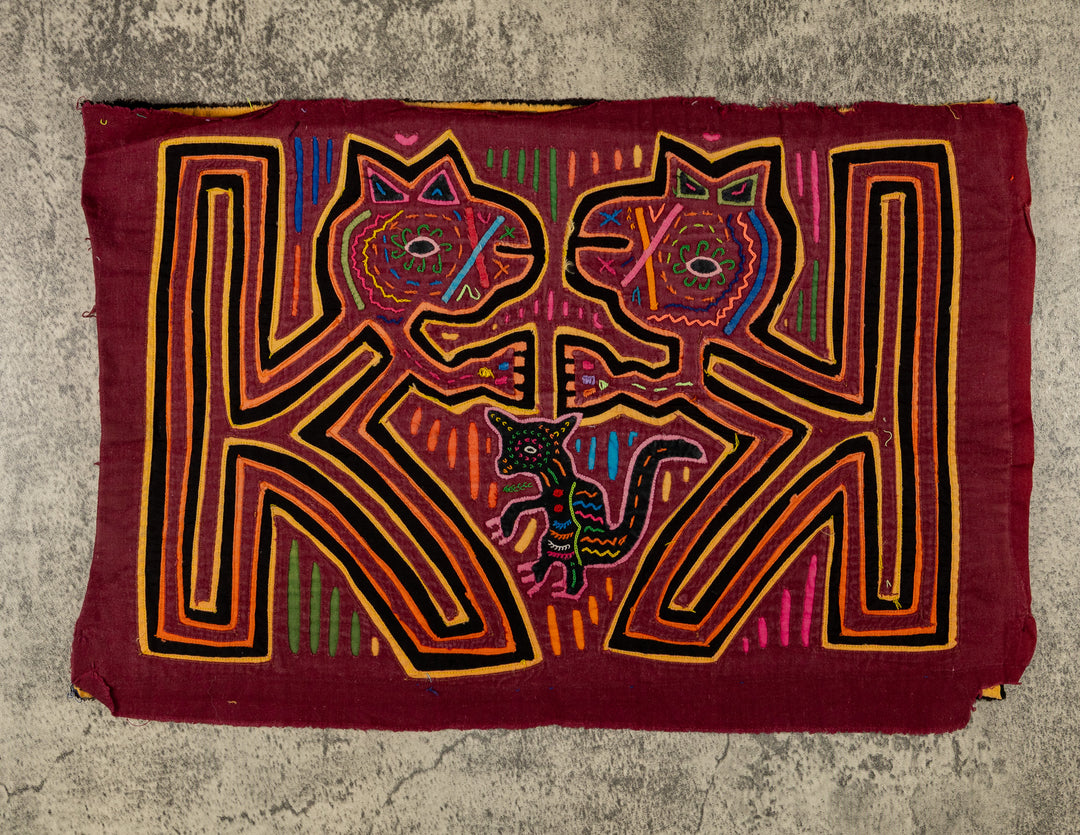 Machine-Stitched Classic Design Mola