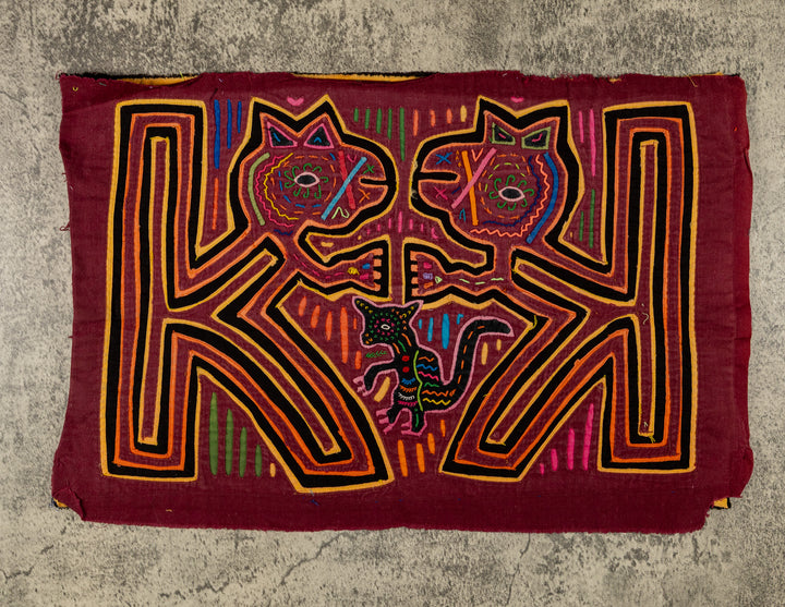 Machine-Stitched Classic Design Mola
