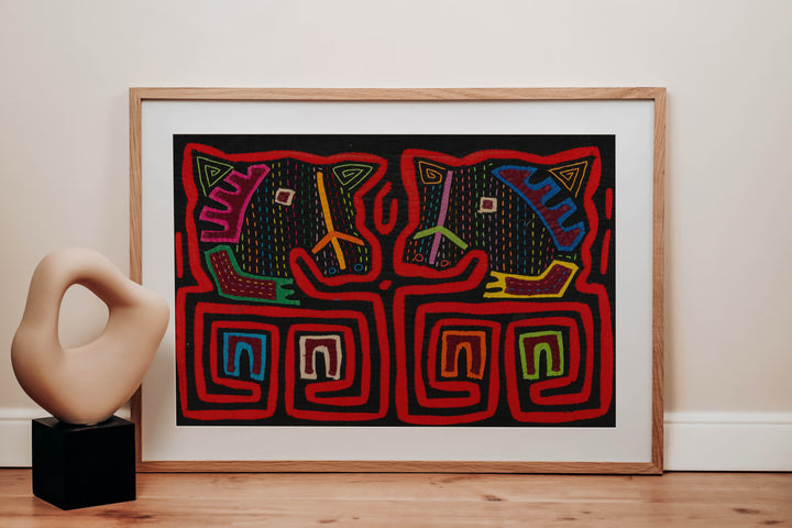 Black And Red Race Horse Mola