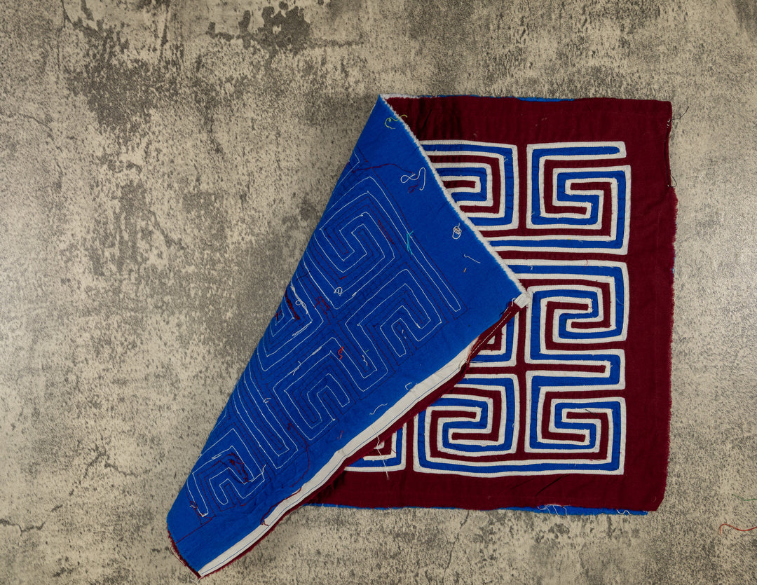 Machine-Stitched Classic Design Mola