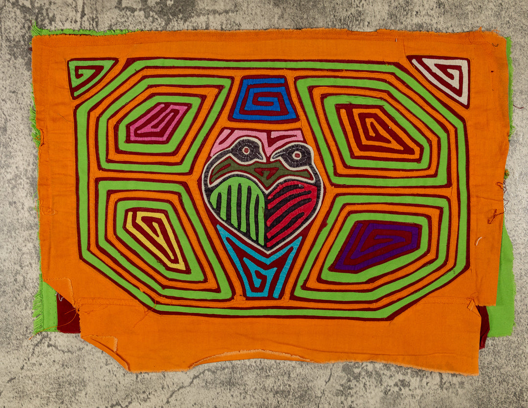 Machine-Stitched Classic Design Mola
