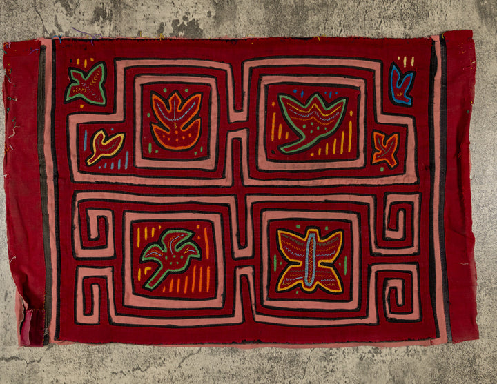 Machine-Stitched Classic Design Mola