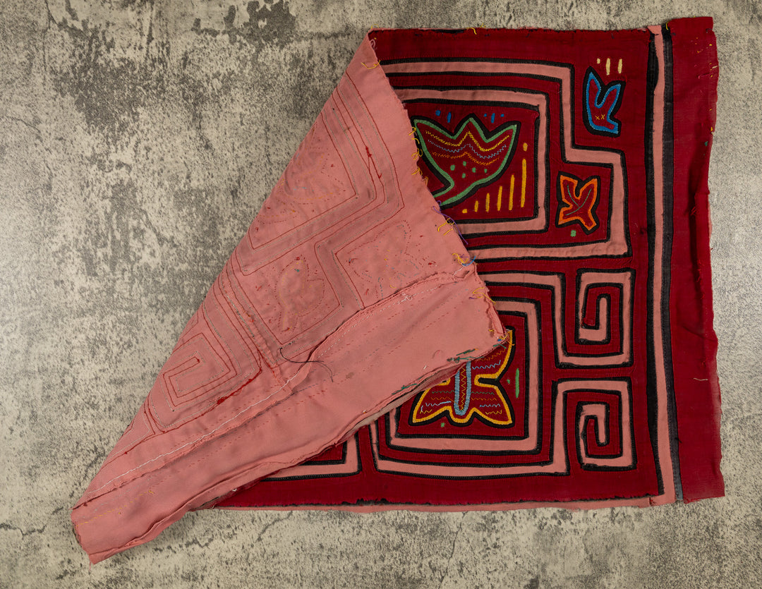 Machine-Stitched Classic Design Mola
