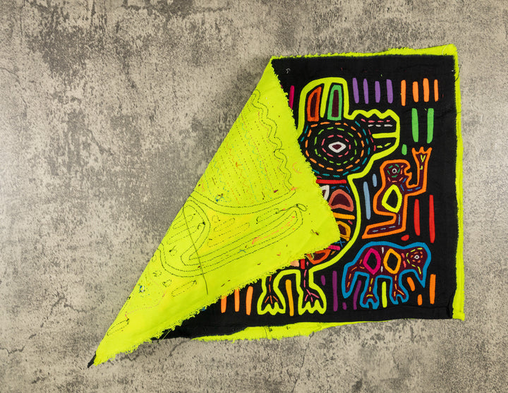 Black And Chartreuse King Of The Jungle Mola