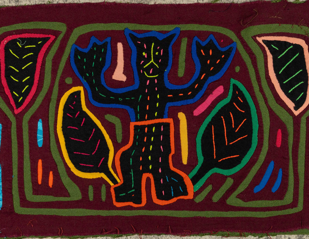 Burgundy And Green Top Cat Mola
