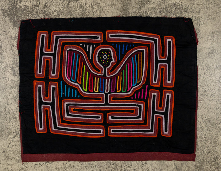 Machine-Stitched Classic Design Mola