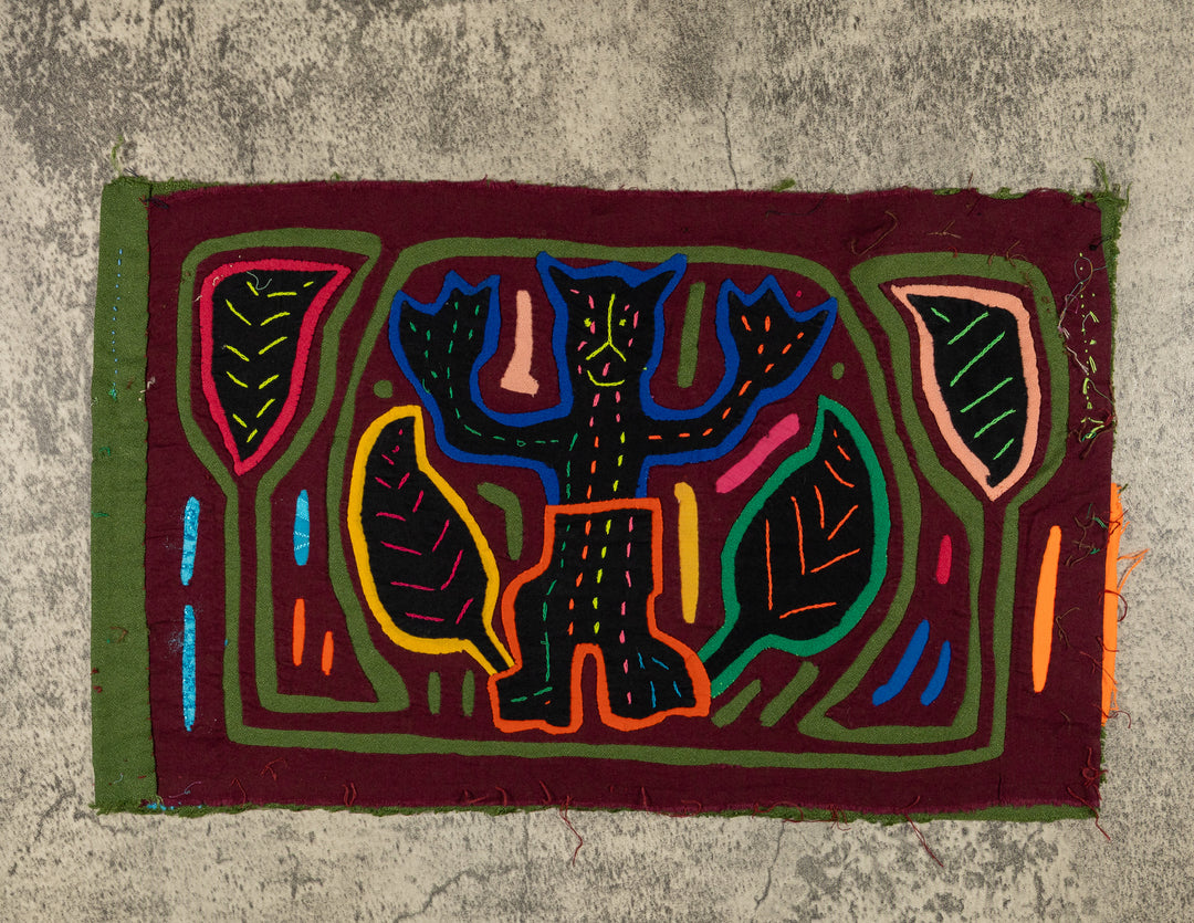 Burgundy And Green Top Cat Mola