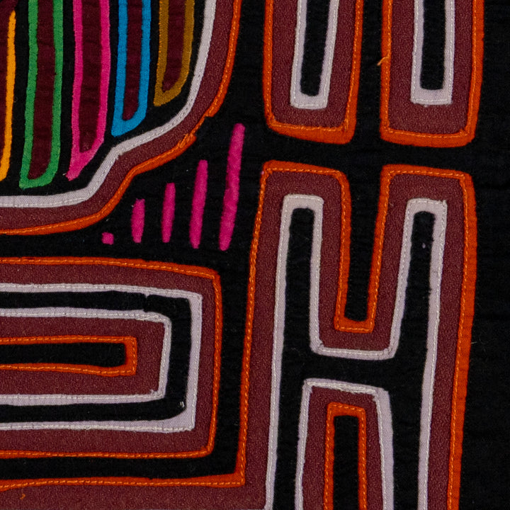 Machine-Stitched Classic Design Mola