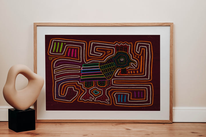 Burgundy Cock-Adoodle-Doo Rooster Mola